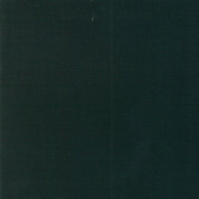 Load image into Gallery viewer, Bella Solids Christmas Green SKU 9900 14