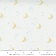 Load image into Gallery viewer, Little Ducklings Stars and Moon White SKU 25105 11