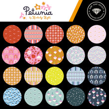 Load image into Gallery viewer, Petunia Bouquet Macaron SKU RS3046 13